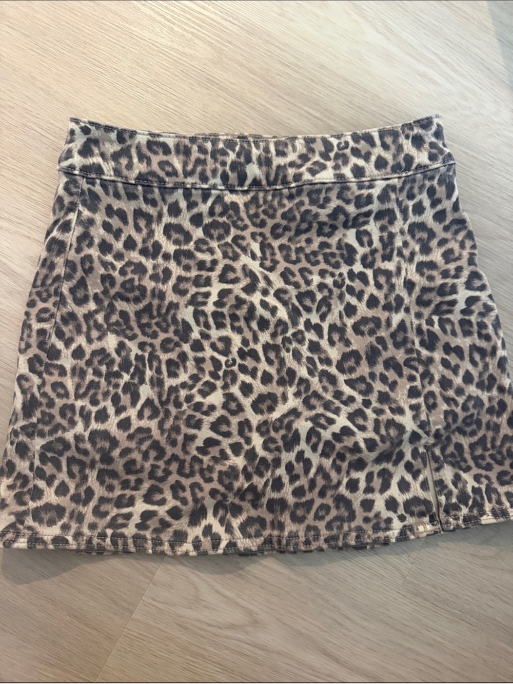 Like New Leopard Print Mini Skirt in Brown - Picture 1 of 4